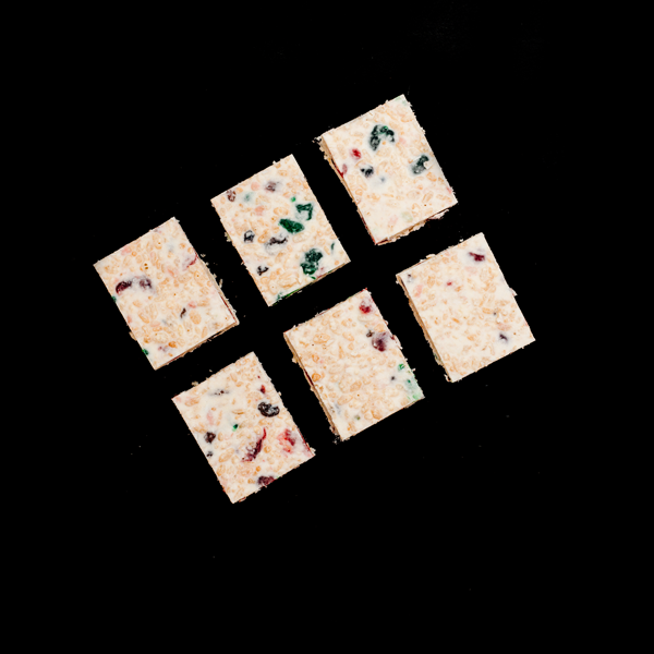 A Thompson's Pies spin on a traditional Australian Christmas treat. Our White Christmas is full of delicious fruit sweetness with a touch rice bubble crack and pop!